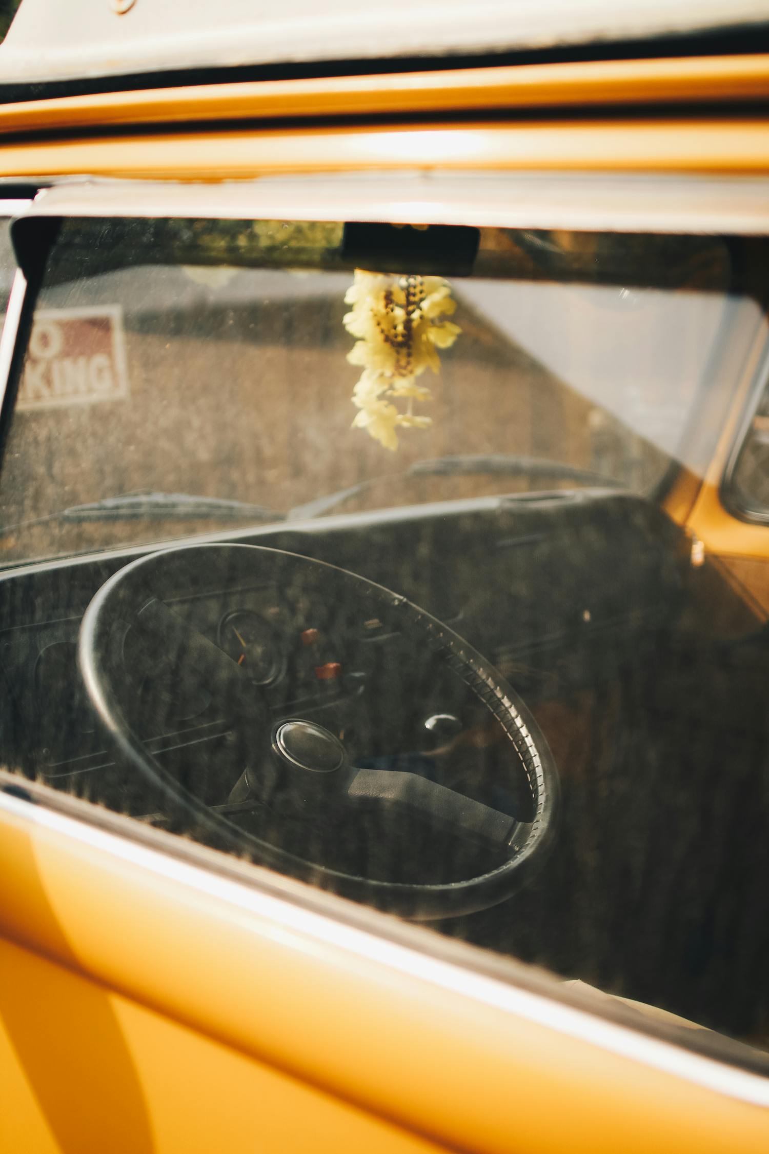 探索未來駕駛魅力，賞新車風采大揭秘！