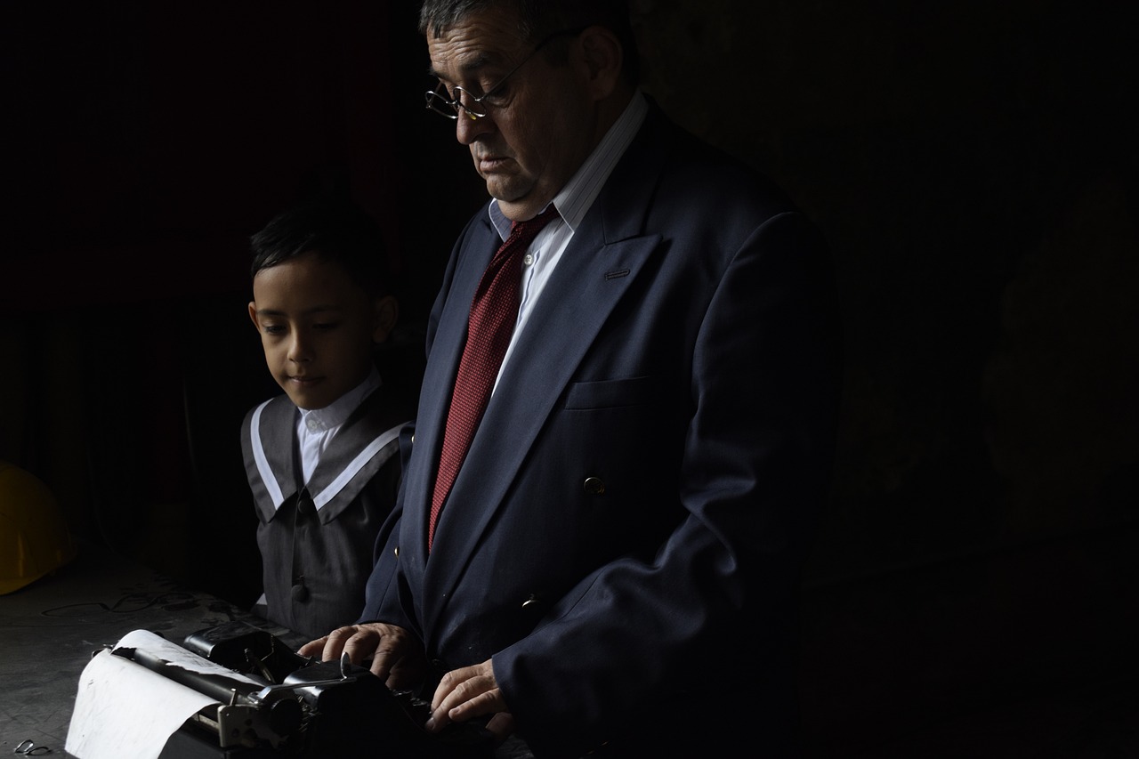 演員張達，多元魅力與藝術之路的探索之旅