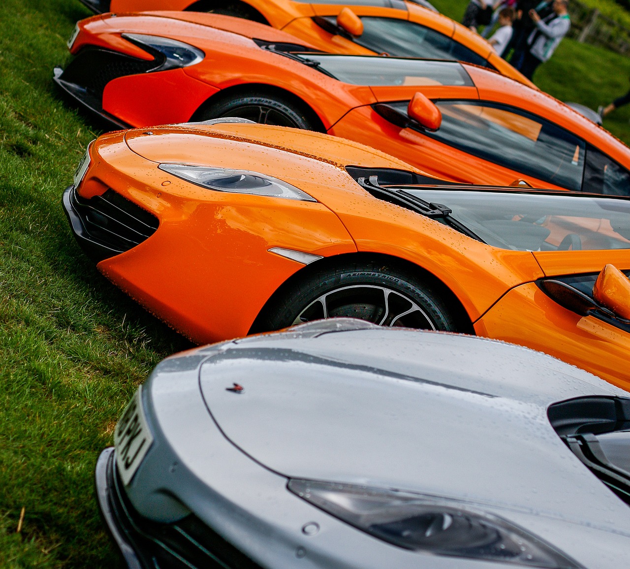 日產(chǎn)全新跑車，速度與藝術(shù)的極致融合