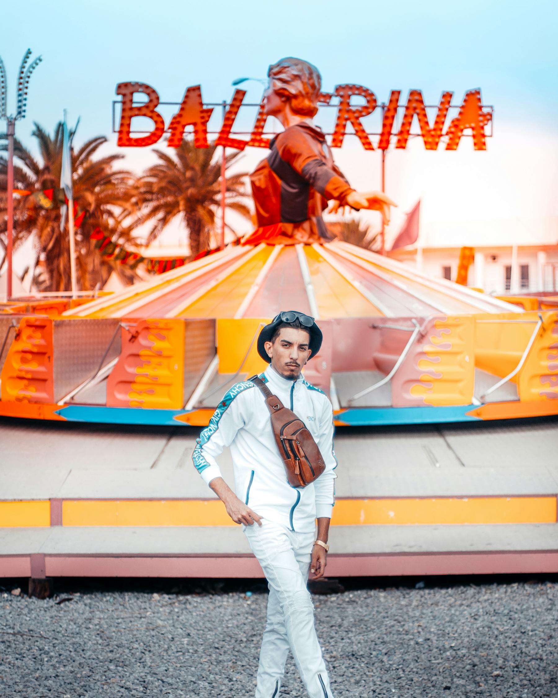 最新廣場(chǎng)舞風(fēng)潮，舞動(dòng)生活，享受健康時(shí)尚的樂趣