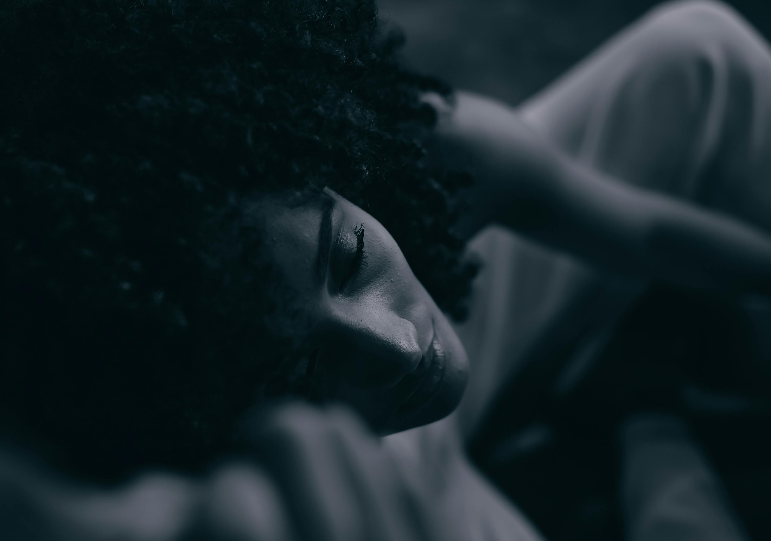 美女動漫與邪惡魅力的交織，邪惡之美探究