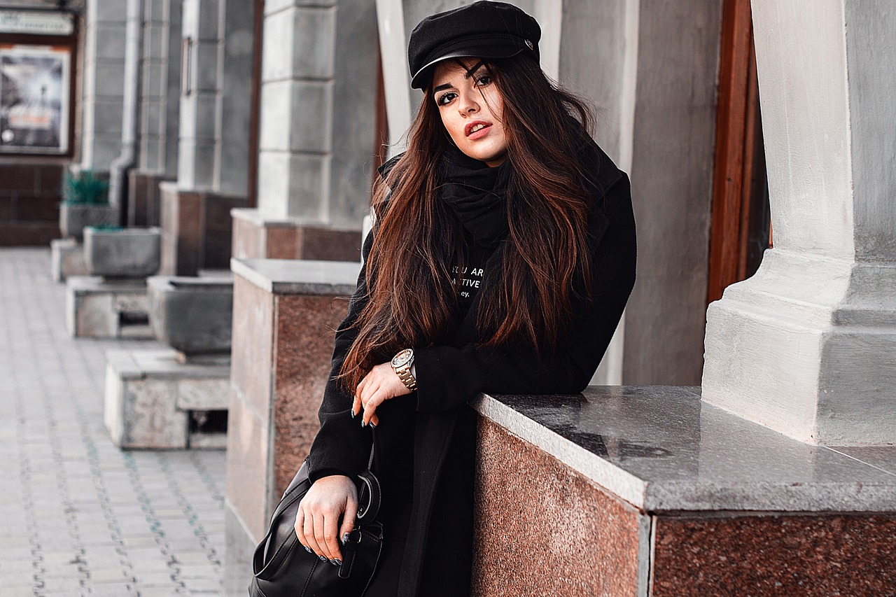 演員張馨予，璀璨星輝下的閃耀明珠