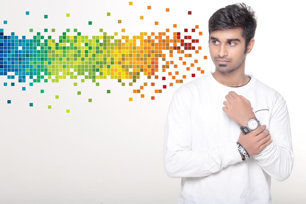 青春魅力的獨(dú)特詮釋，娃娃臉明星男的魅力風(fēng)采