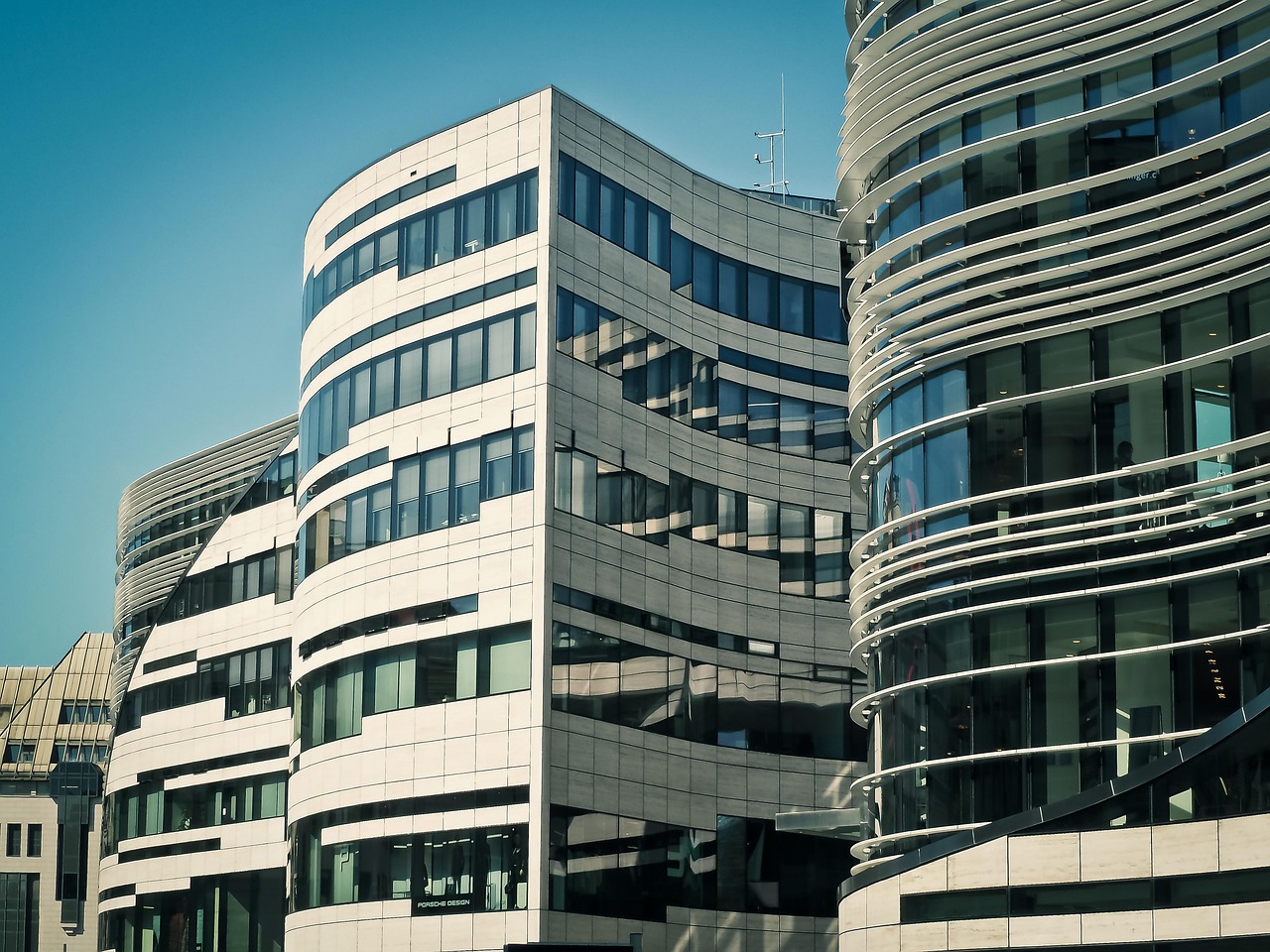 長春一東行情，歷史與現(xiàn)代的交融之美