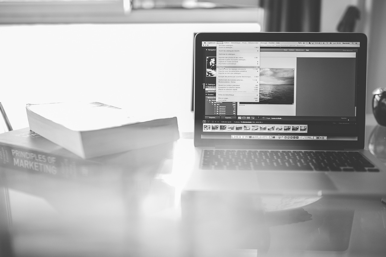 探索股票市場(chǎng)，股票學(xué)習(xí)視頻的指引之路