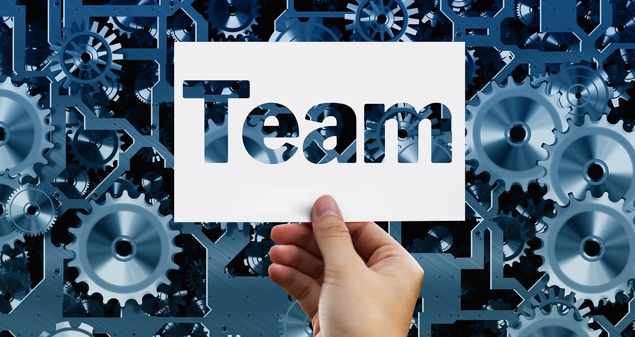 團(tuán)中央人事調(diào)整揭曉，開(kāi)啟新時(shí)代青年工作新篇章