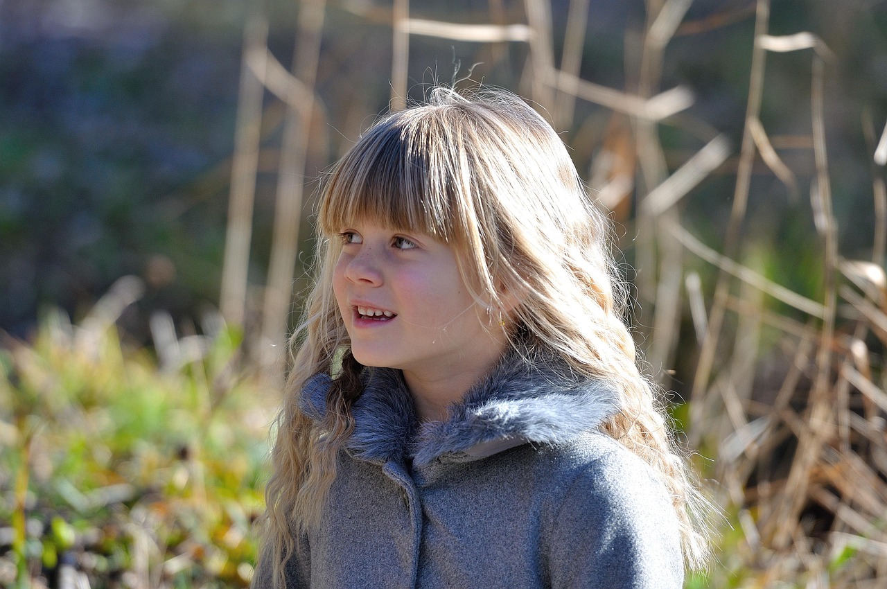 張?bào)阌觌娪?，銀幕魅力與故事探索