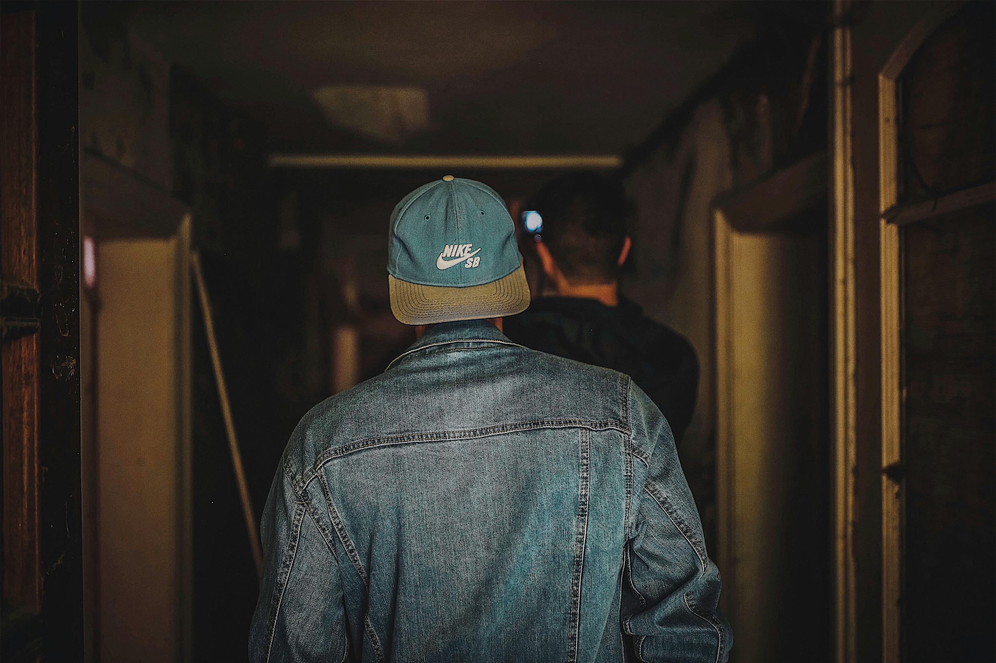 老明星男的魅力傳奇故事與不朽風采