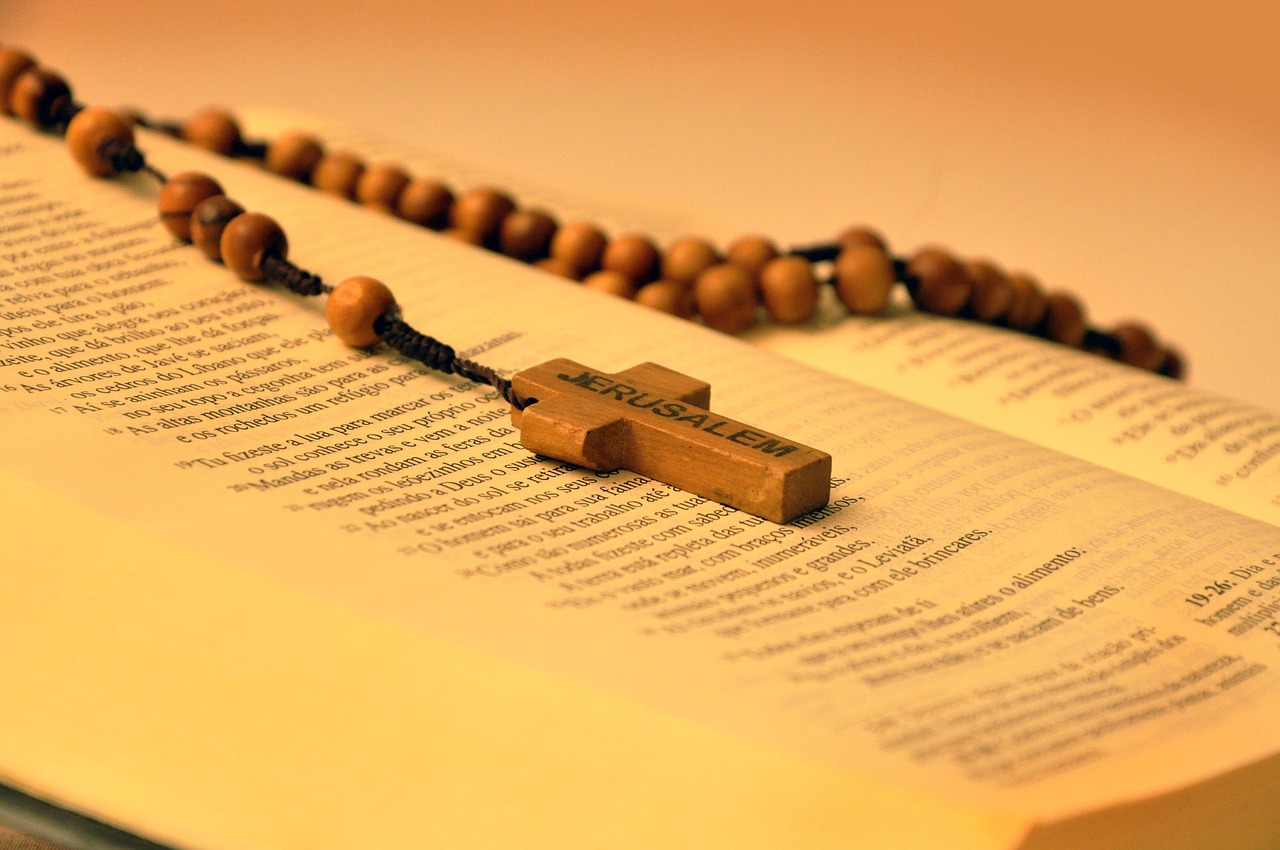 老電影朝陽(yáng)溝，時(shí)代記憶與文化傳承的經(jīng)典之作