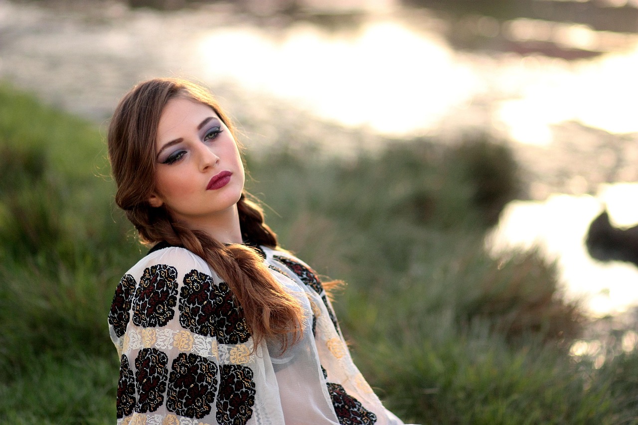 籬笆女人和狗演員陣容，生動(dòng)演繹鄉(xiāng)村情感劇