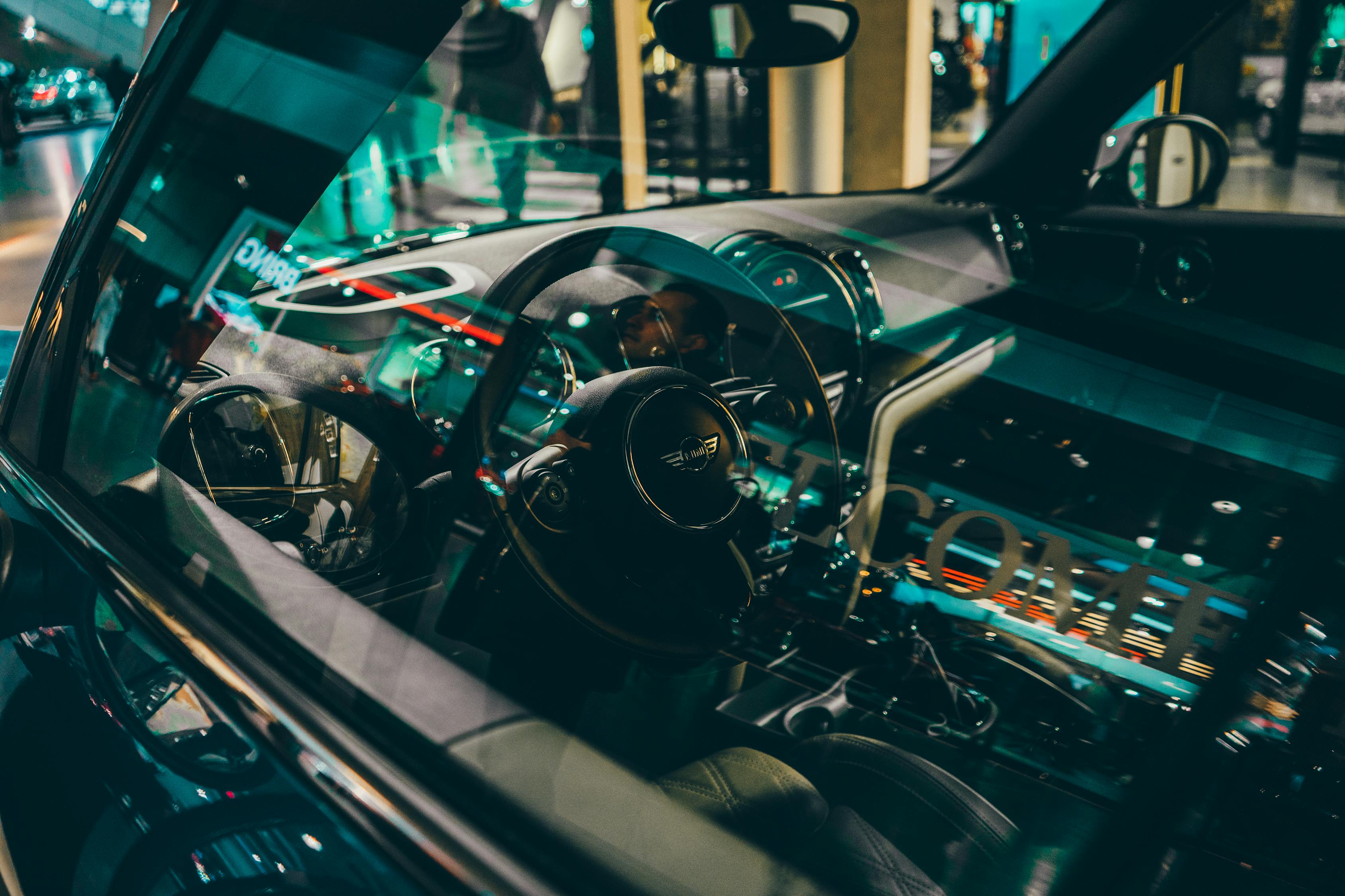 汽車美容價(jià)格深度解析及消費(fèi)者指南