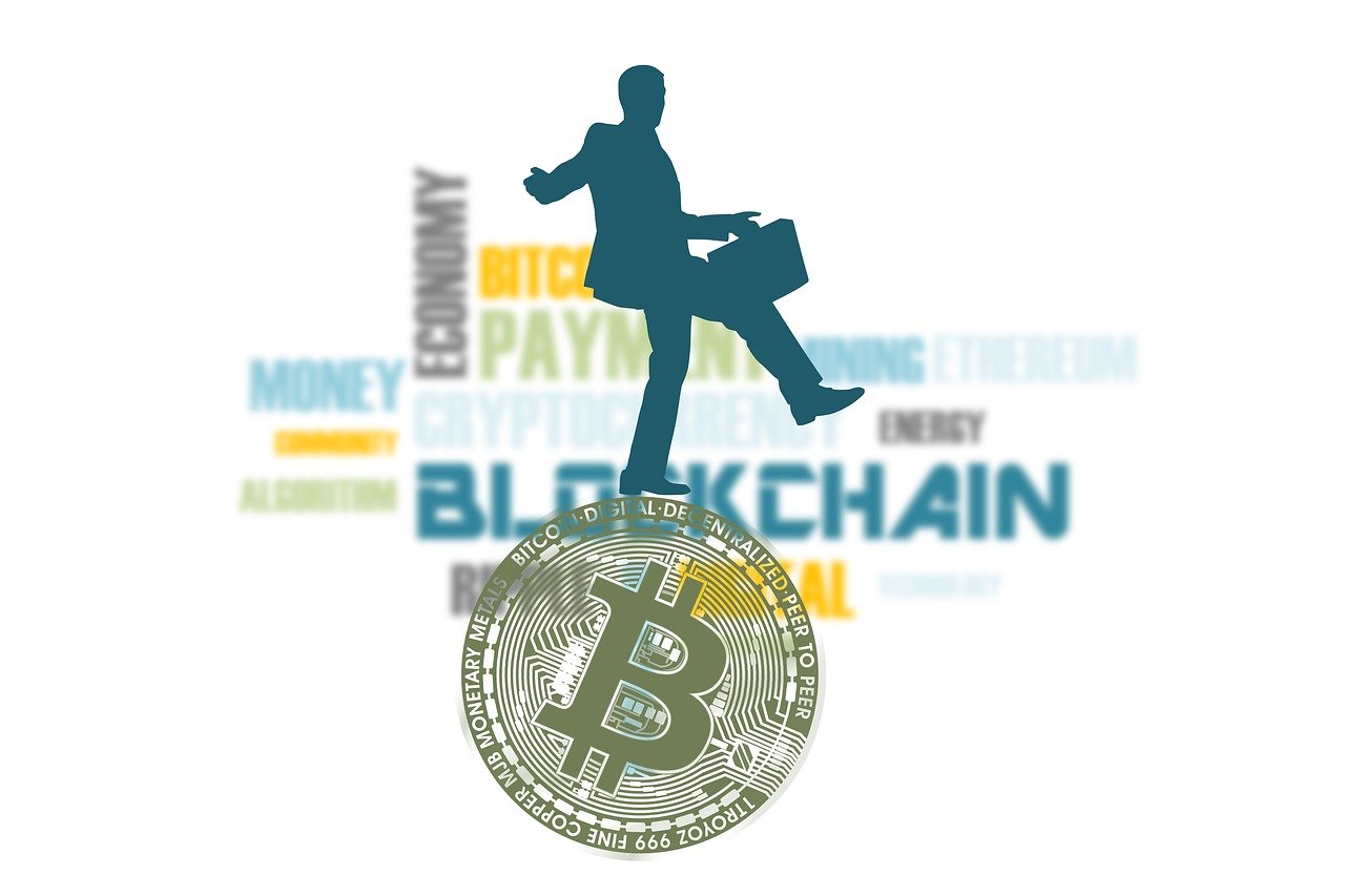 女性用品上市公司的探索與啟示之路