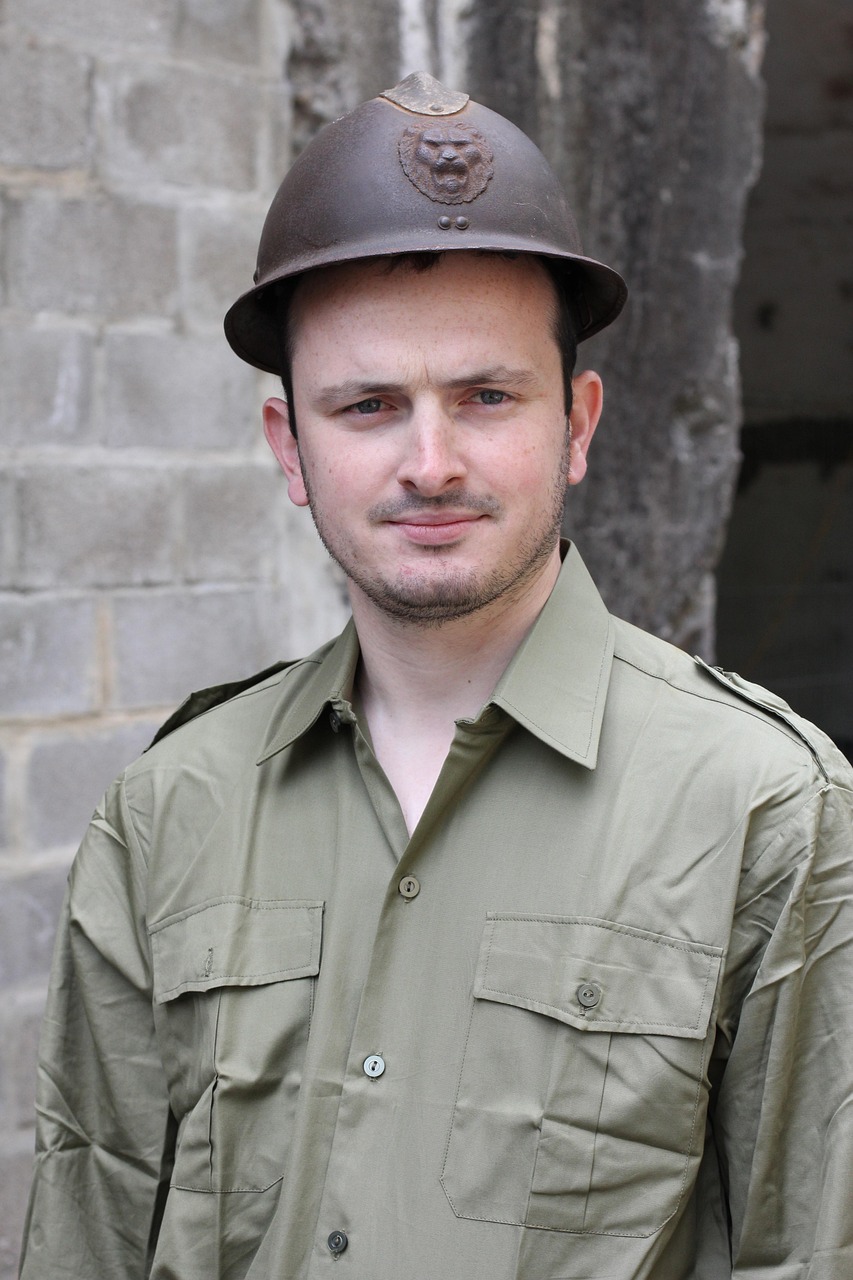 最新空軍制服款式，展現(xiàn)現(xiàn)代軍事榮耀的標(biāo)志性風(fēng)采