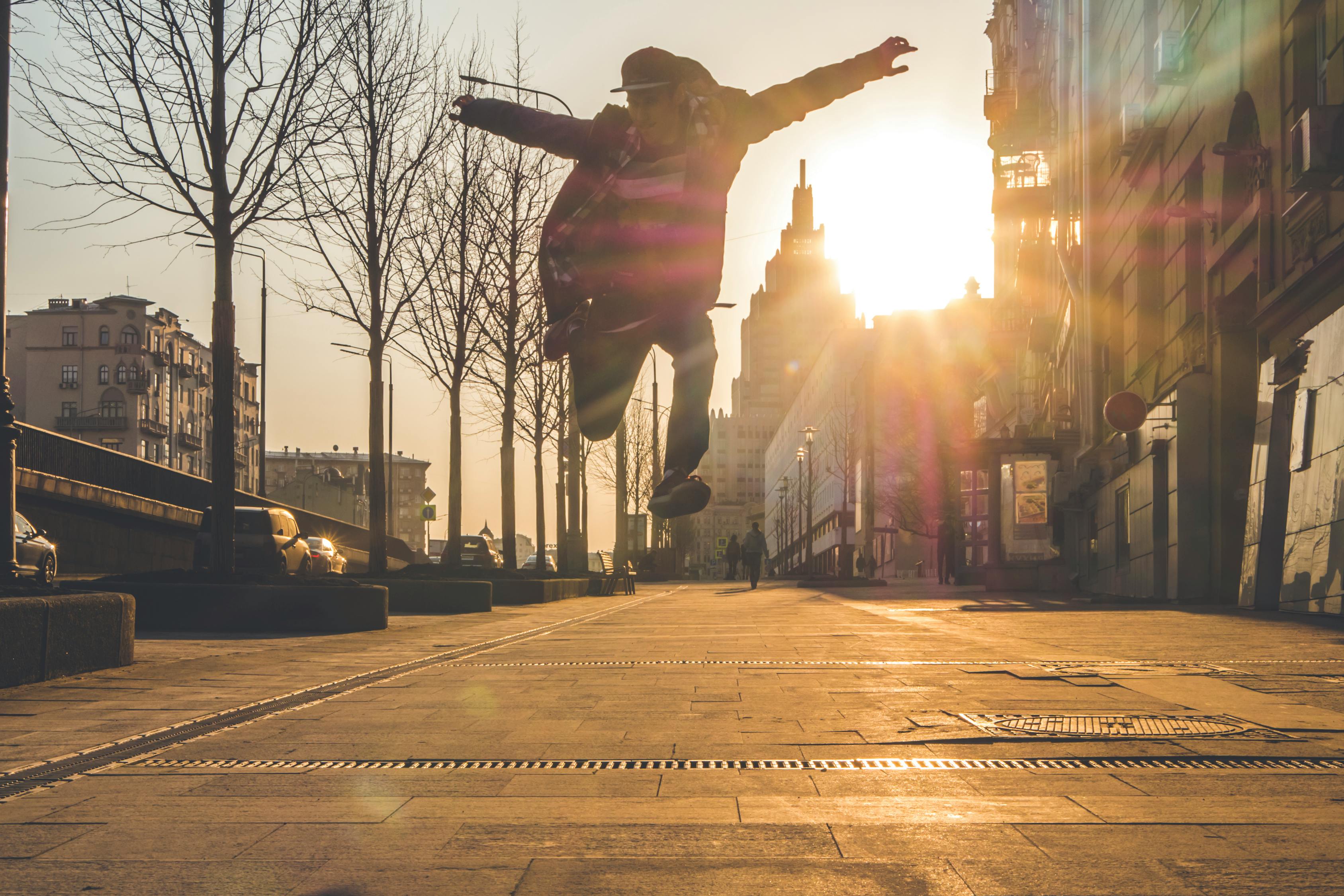 日本電影情難自禁，情感深處的掙扎與解脫之路