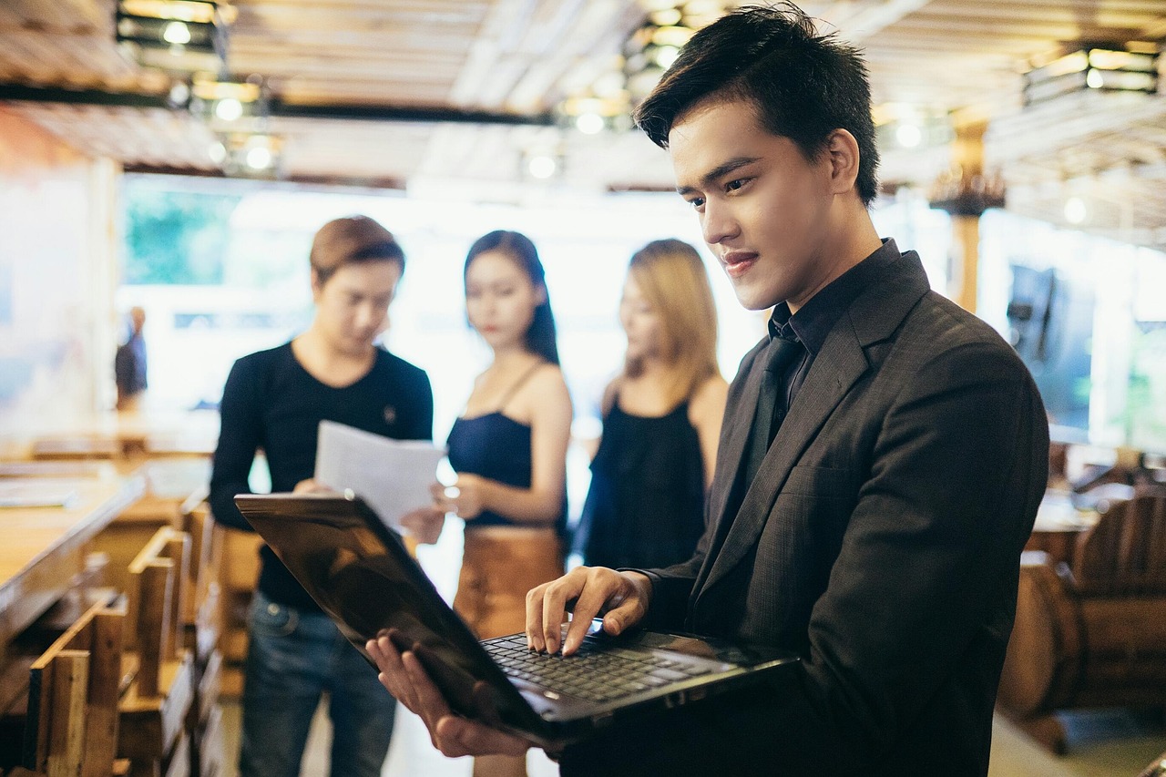 梁三江，電視劇中的風(fēng)云人物傳奇