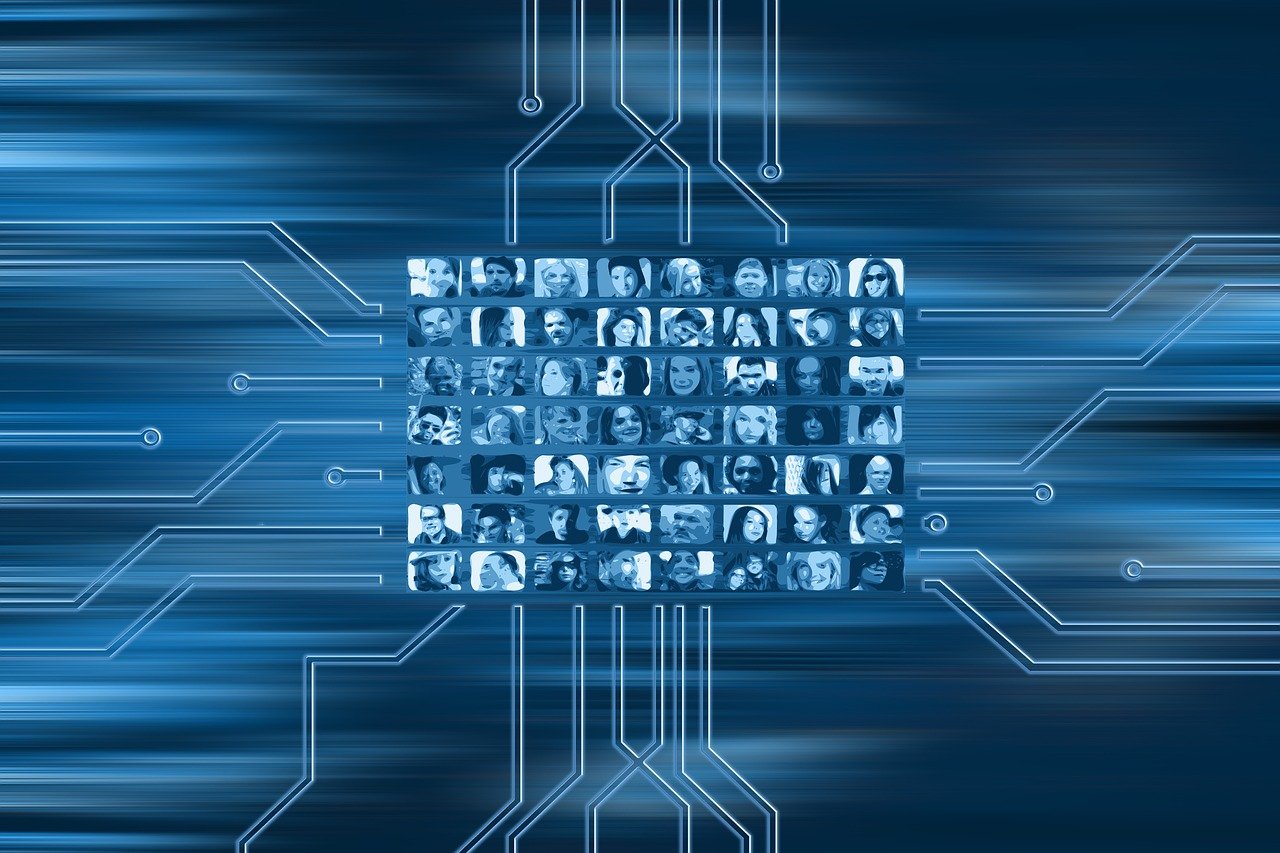 Television: 從歷史、技術(shù)到社會(huì)影響的深度探究