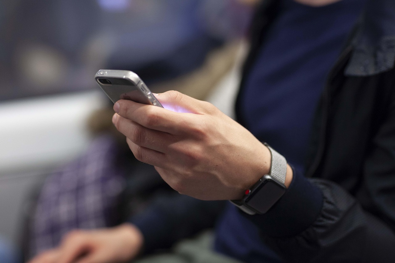 最新iPhone資訊速遞，掌握最新動(dòng)態(tài)，一手掌握資訊