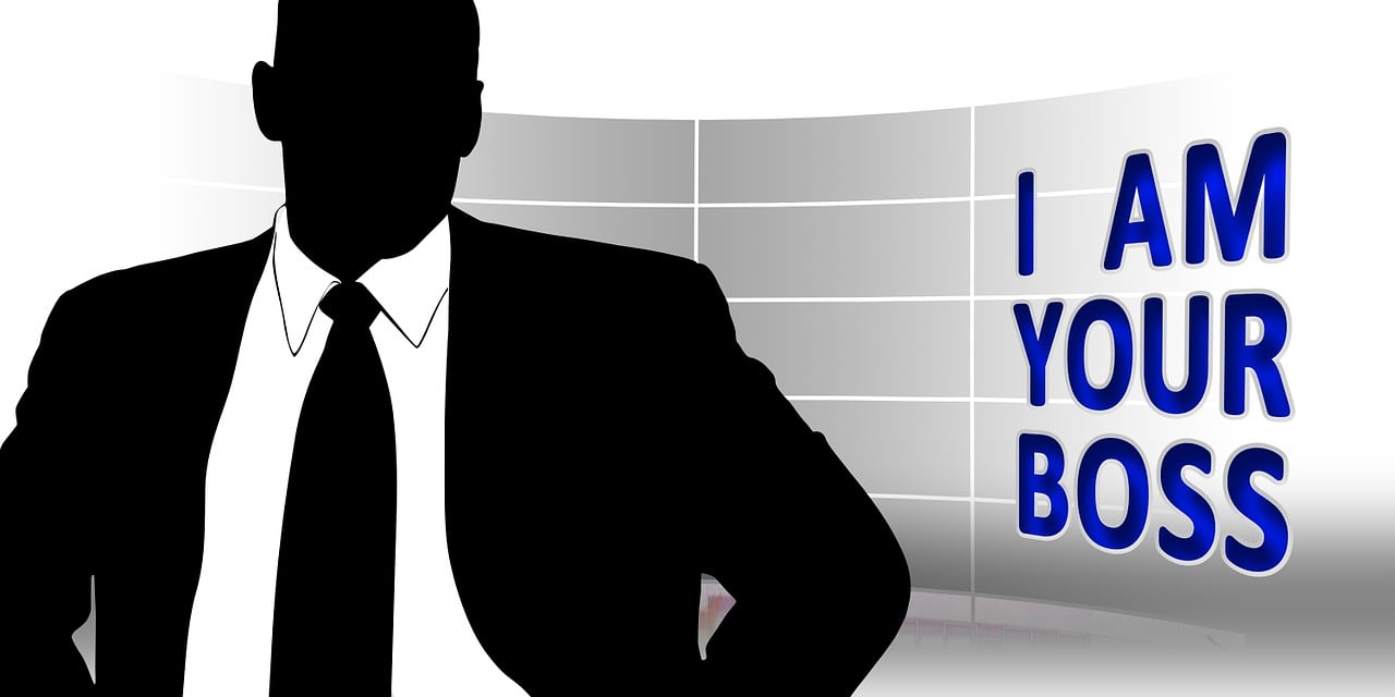 電視劇職場博弈，生存法則與人性的博弈揭示現(xiàn)代職場勾心斗角真相