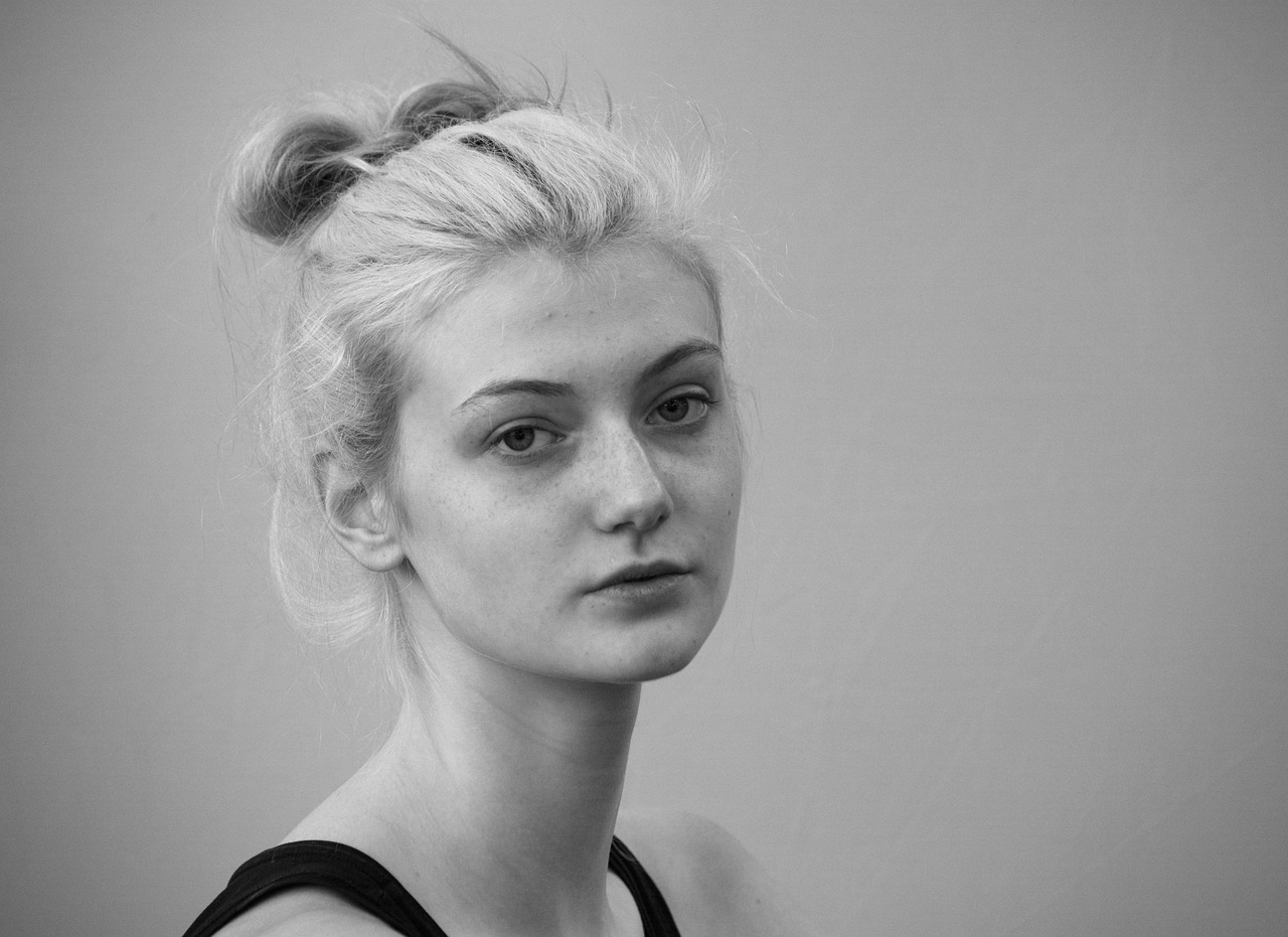 臉小的女明星，美麗新時代典范的閃耀之星