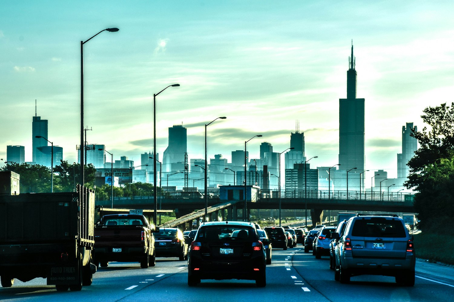 蕭敬亭最新動(dòng)態(tài)，多元領(lǐng)域的探索與無限可能