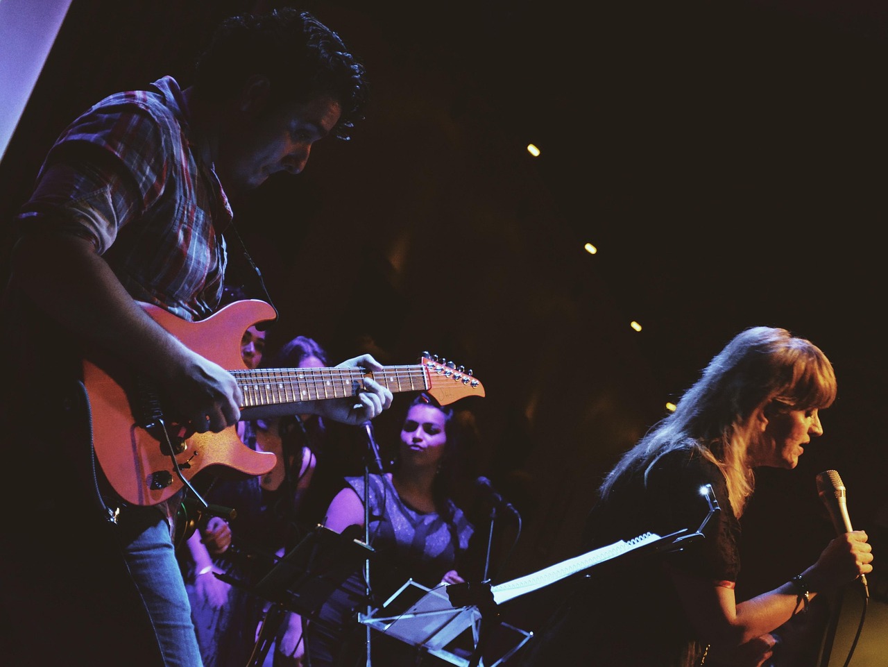 臨時(shí)演員音樂全輯，歌曲魅力與背后故事