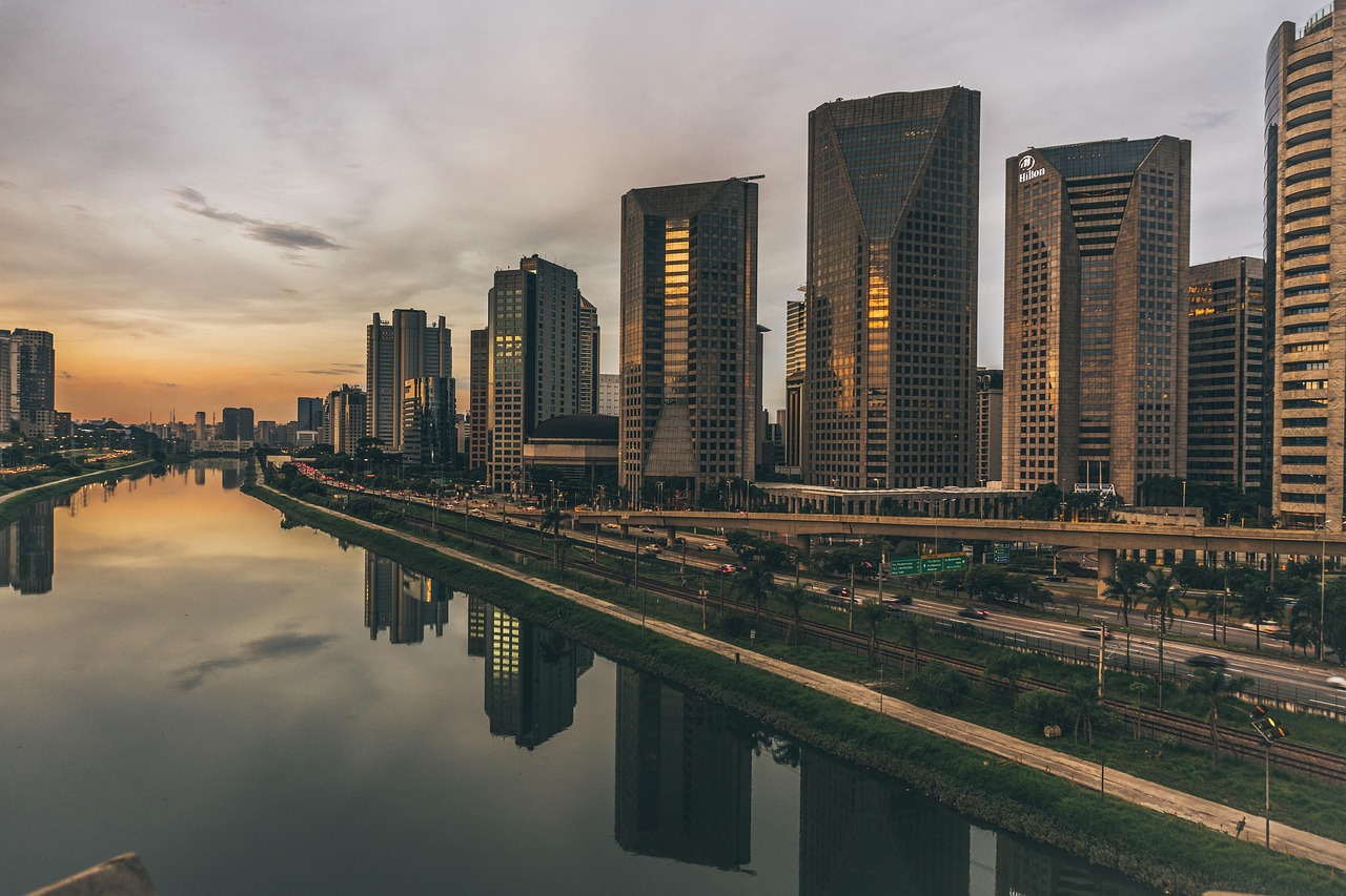 紫玉山莊別墅價(jià)格深度分析與市場(chǎng)探討