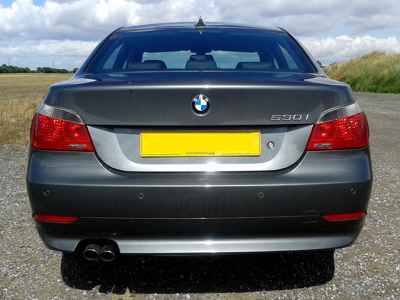 獅跑最新款，卓越性能與時(shí)尚設(shè)計(jì)的完美融合