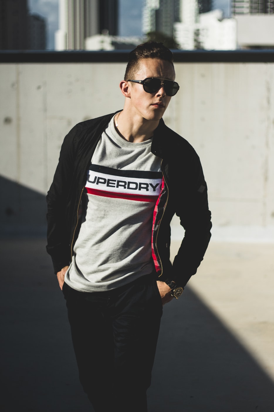 明星照片男的魅力世界探索