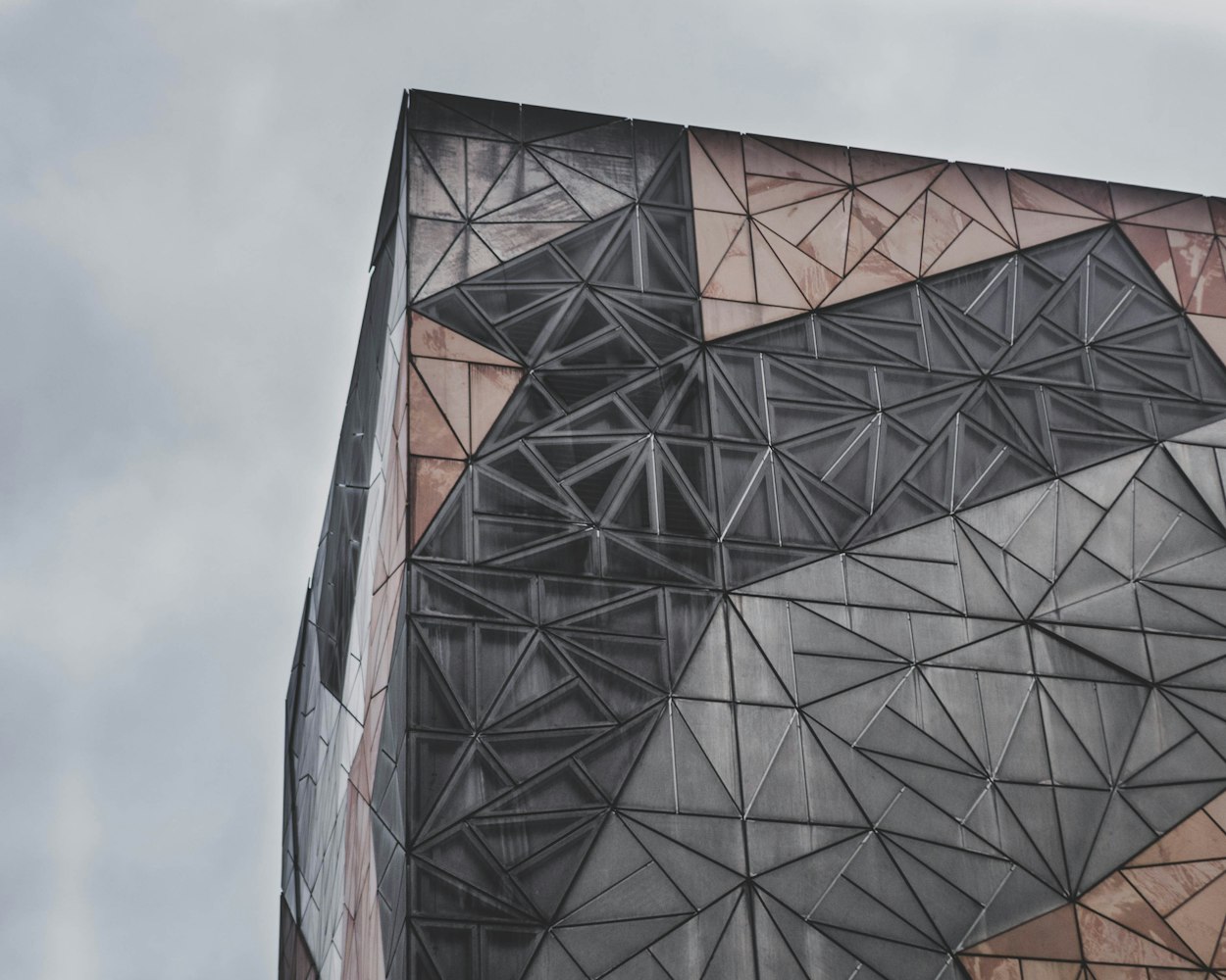 錢寶網(wǎng)邁向未來，共創(chuàng)共享繁榮新篇章的2017年最新動(dòng)態(tài)揭秘