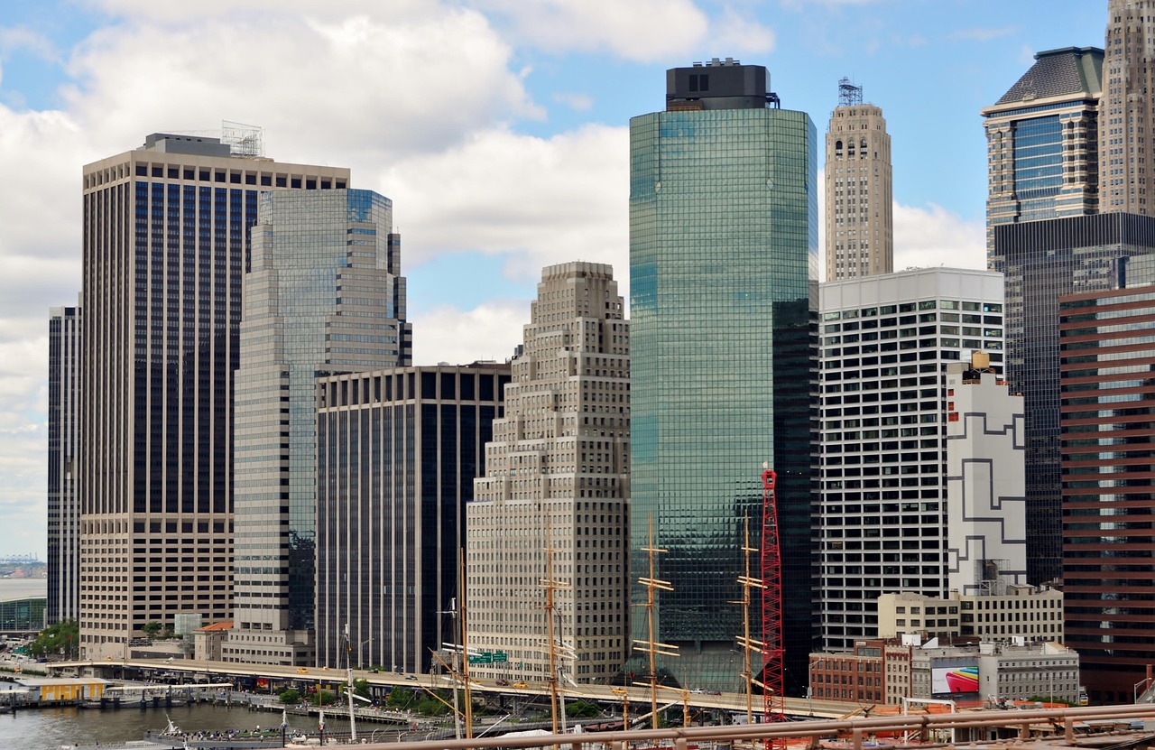 擬上市房企，機遇與挑戰(zhàn)并存的發(fā)展之路