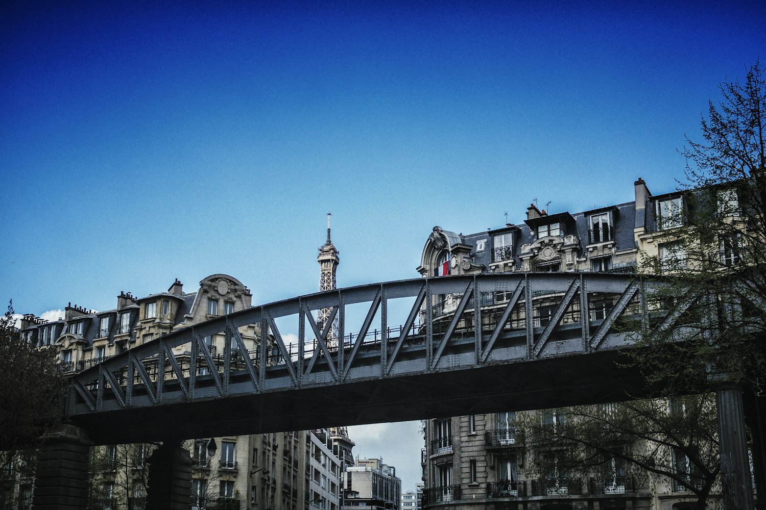 石黃城際鐵路邁向高效連接新階段，最新進(jìn)展揭秘！