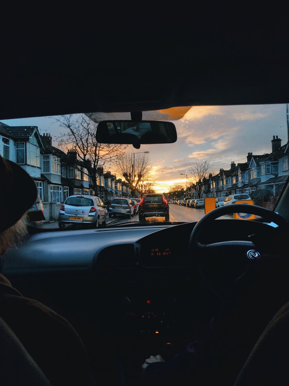 蔚來股票，新能源汽車行業(yè)的翹楚與投資黃金機遇